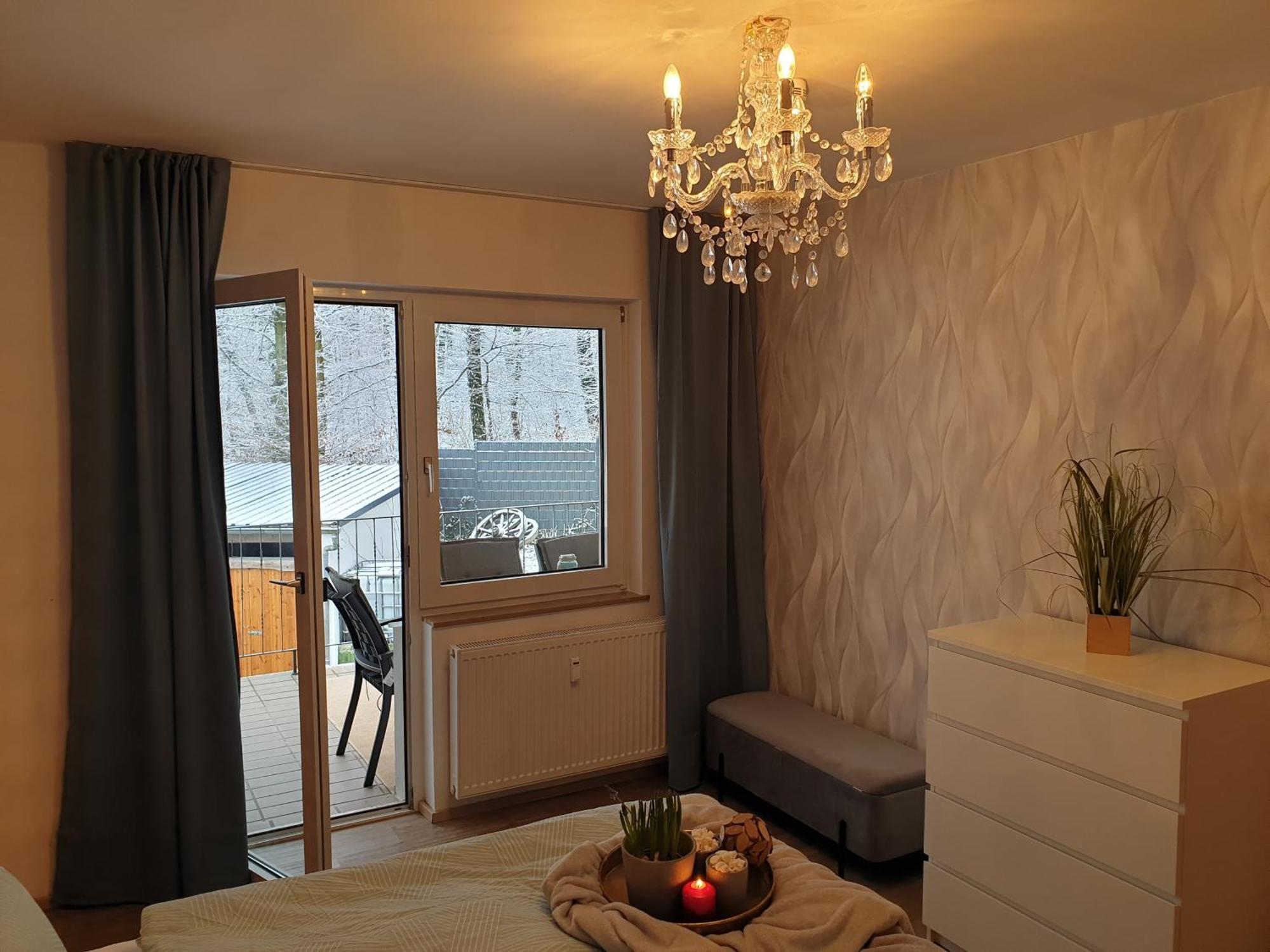 Bad Wünnenberg Fewo Winter In Der Villa Waldrand Mit Zwei Balkonen מראה חיצוני תמונה